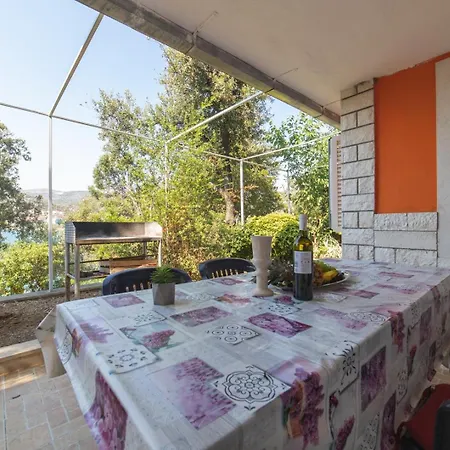 Ferienhaus Luna Seget Vranjica